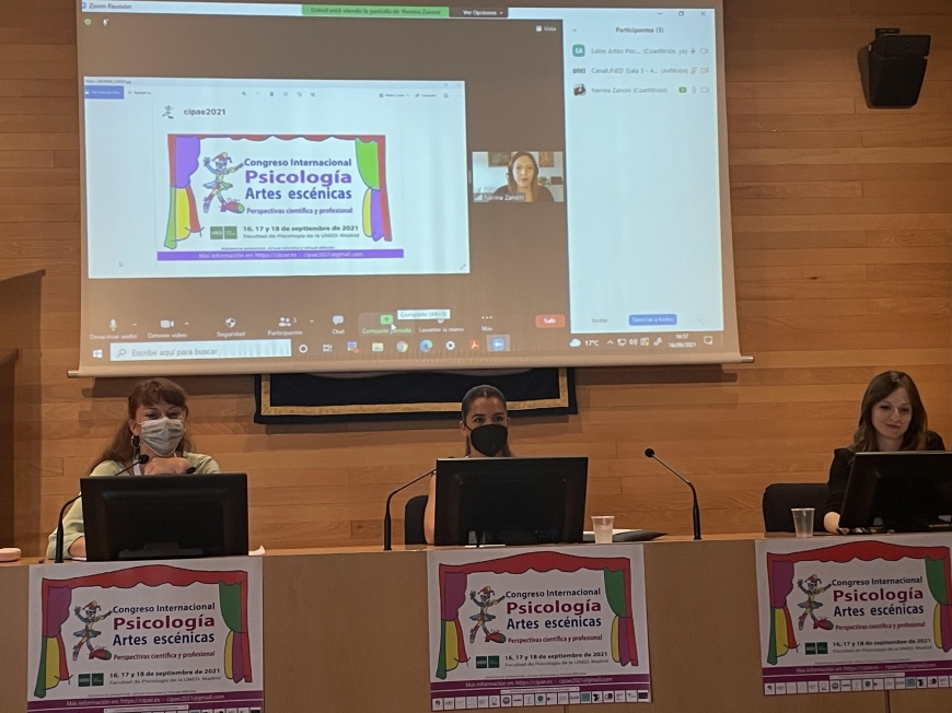 La docente Tamara Arroyo participa en el I Congreso Internacional Psicología de las Artes Escénicas